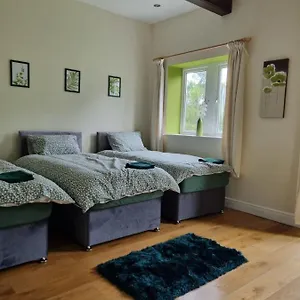 Lakeside Holiday home